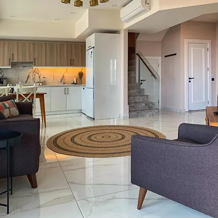 Daire Cleopatra Sunset Duplex