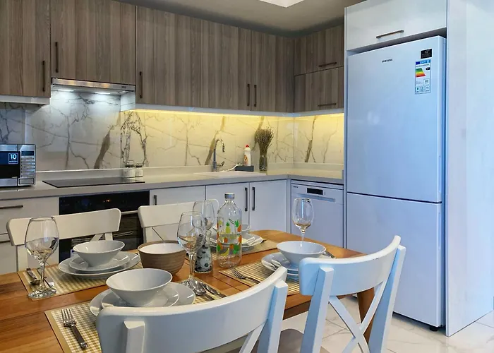 Cleopatra Sunset Duplex